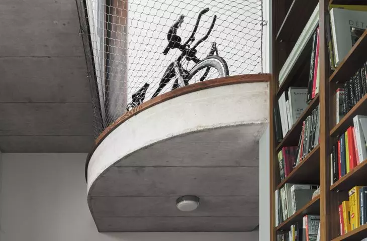 clearance between the library and the next floor
