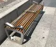 Przykład hostile architecture