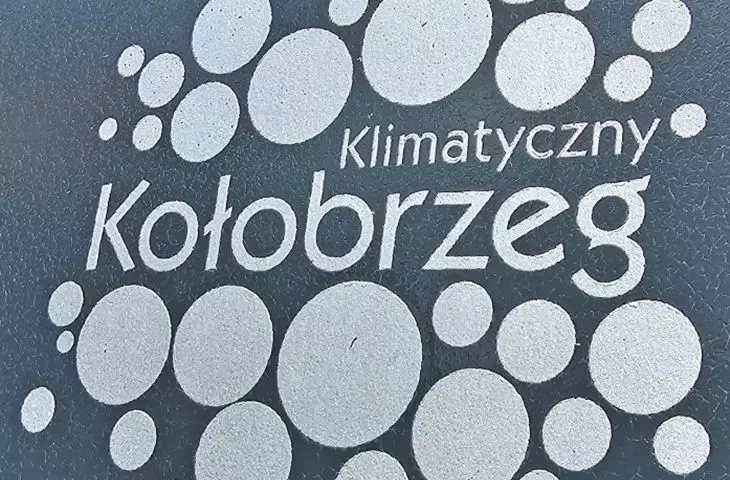 successive visions, strategies, signs, symbols overlap; putting Polish space in order is quite a challenge, especially since many key processes require the goodwill of political competitors
