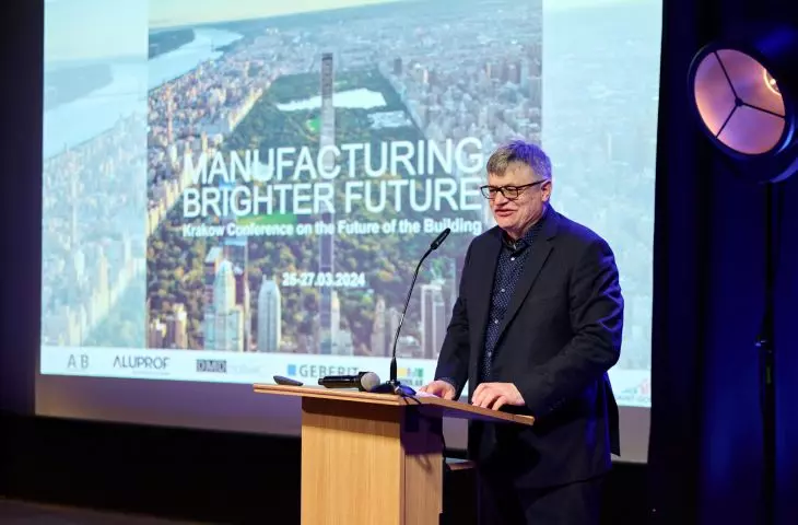 Wojciech T. Oktawiec (School of Architecture and Design New York Institute of Technology)