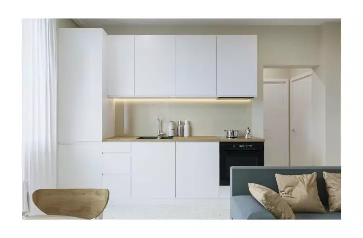 view of the kitchenette