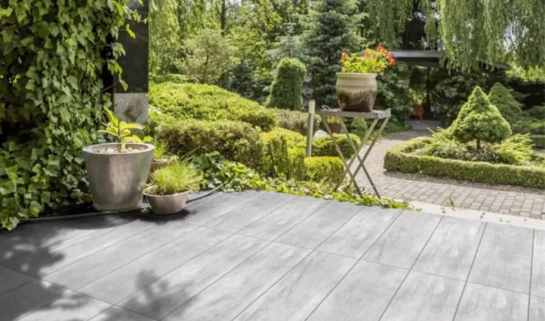 Anti-slip tiles will increase the safety of using the terrace