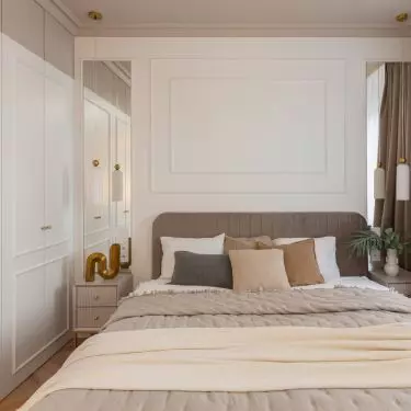 The closet in the bedroom hides the passage to the dressing room