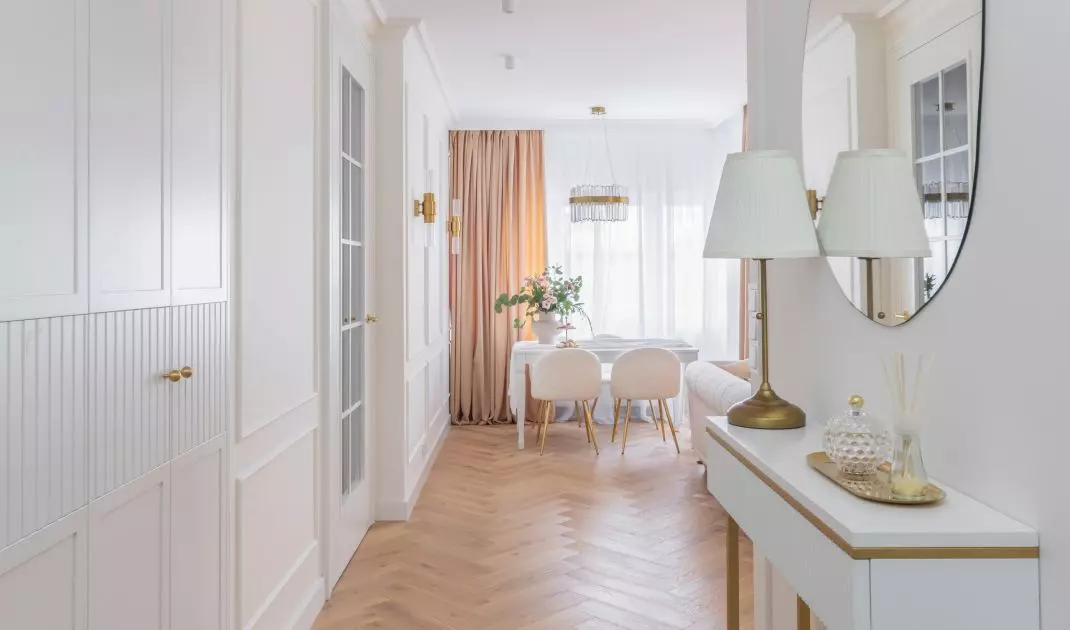 The floor in the hall was laid in herringbone pattern