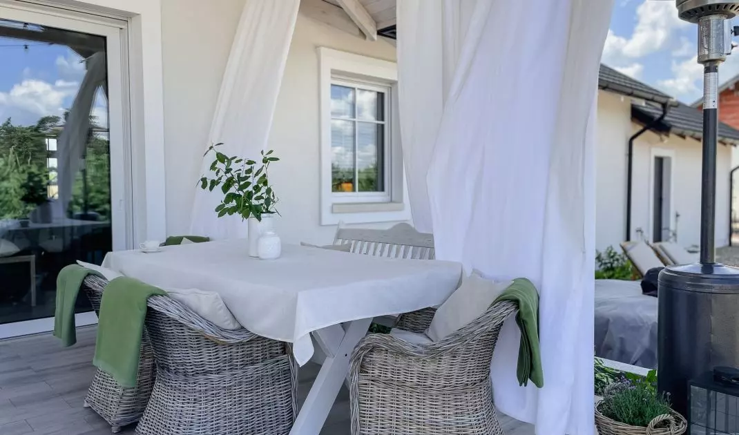A dining area has also been arranged on the terrace
