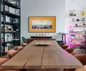 The interior could not lack elements inspired by the shipbuilding heritage