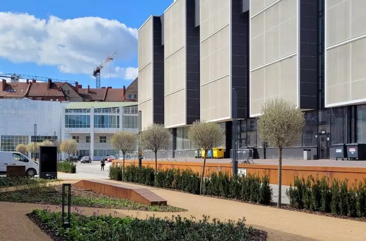 „Zielona rzeka” — nowy ogólnodostępny pasaż na poznańskich Targach