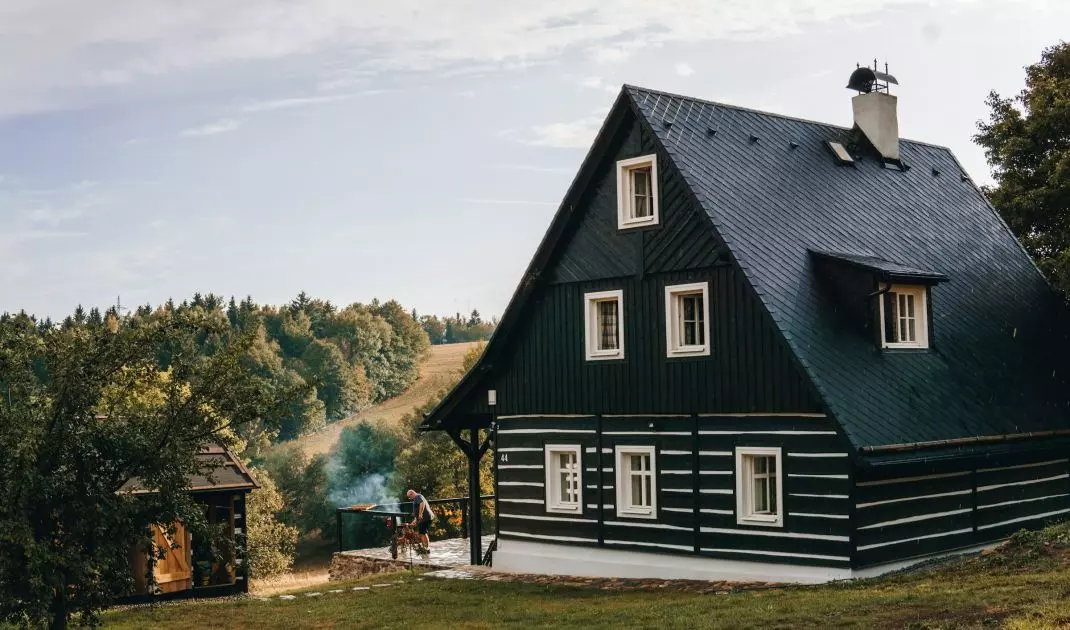 Bitumen roof is a cost-effective solution for almost any building, and efficient installation is an added advantage