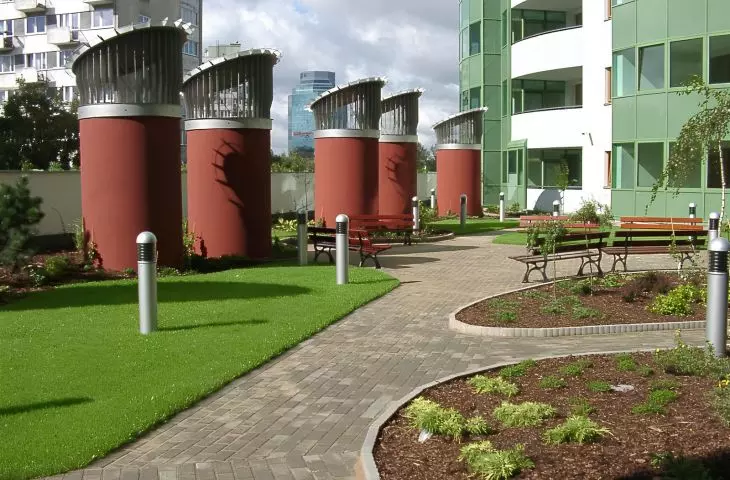 Example of ballasted roof, terrace/green roof (technology: SealEco EPDM)