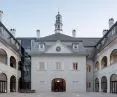 Renowacja z nutą Bauhausu: blacha cynkowa jako dzieło sztuki