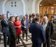 goście przed rozpoczęciem konferencji