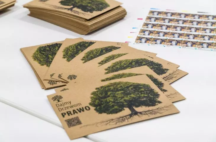 w ramach popularyzacji projektu aktywiści rozpoczęli od akcji informacyjnej do parlamentarzystów