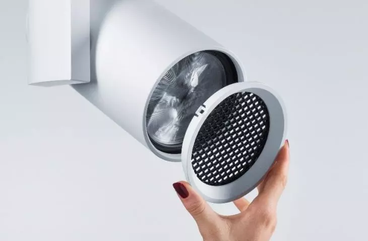 AGILIO LED Projector 