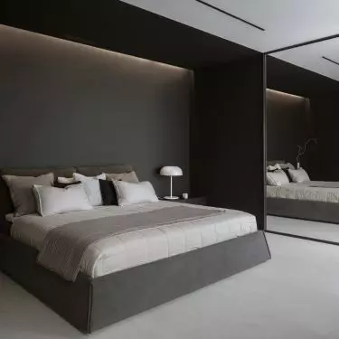 The bed was placed in an alcove