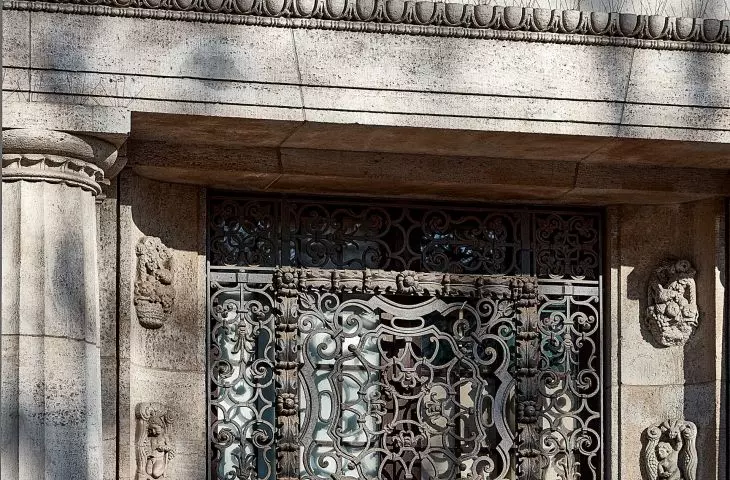 dawny bank przy pl. Wolności i ul. Nowowiejskiego w Poznaniu