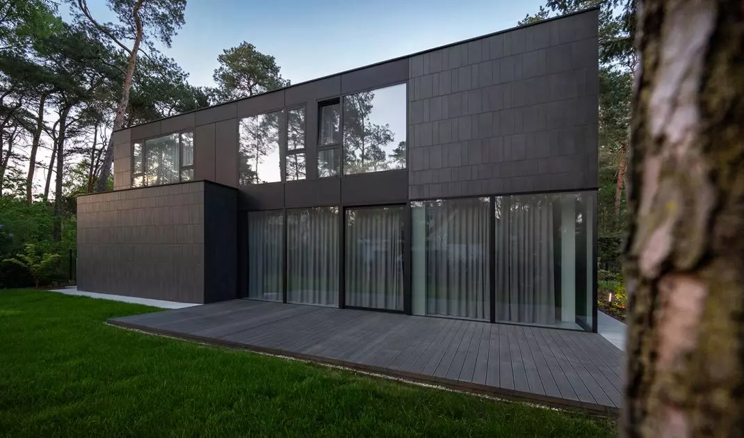 House on Walnut Street