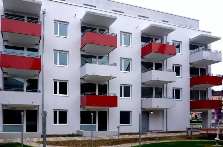 Produkcja i montaż balkonów prefabrykowanych