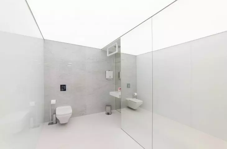 Large-format light ceiling