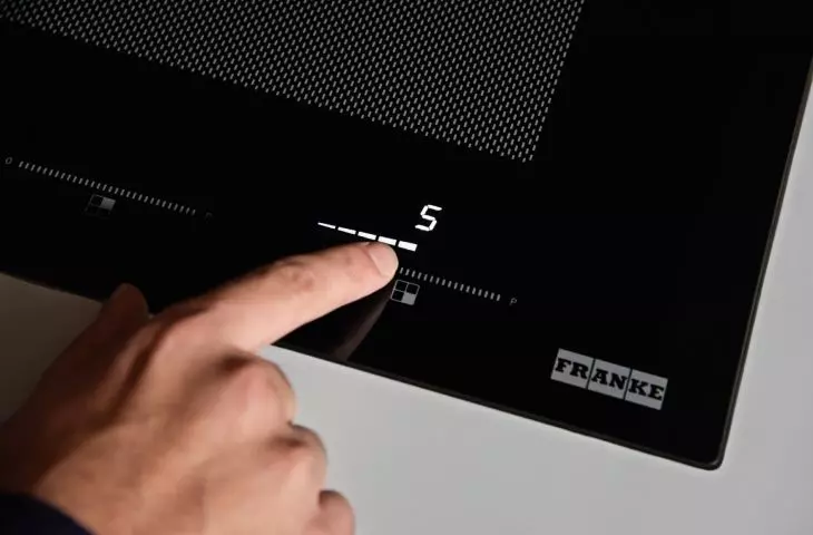 Induction hob with integrated hood from the 2gether series