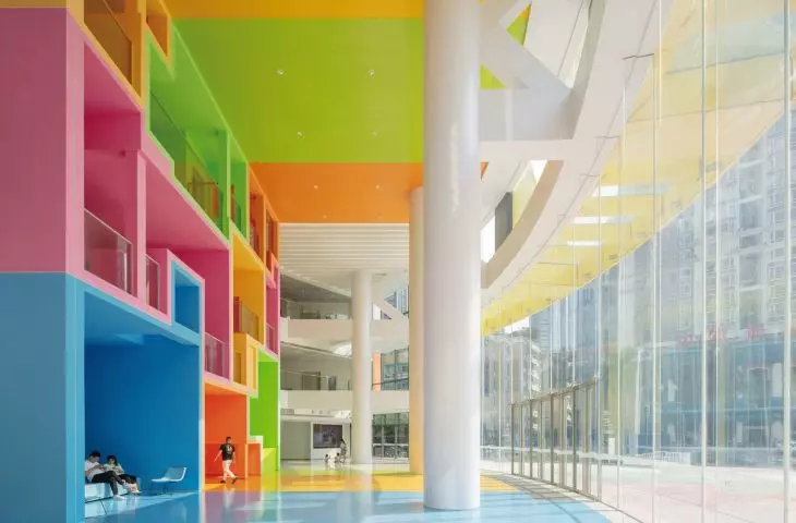 Wnętrze Centrum Kobiet i Dzieci w Shenzhen autorstwa MVRDV