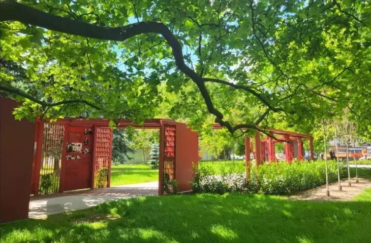 Garden of the Krakow Women