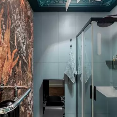 The architect used wallpaper with a coral reef motif