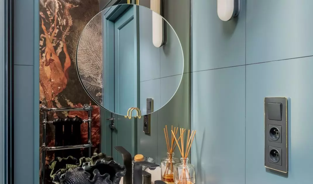 Mirrors optically enlarge the space