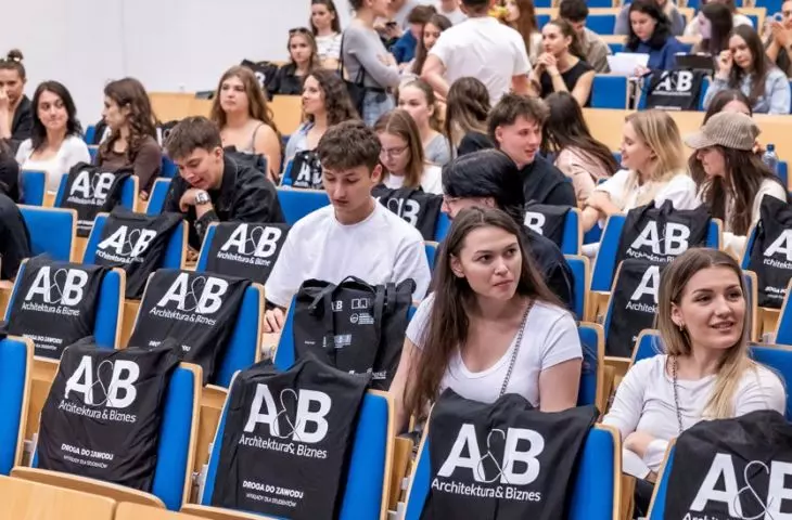  Studenci i studentki Politechniki Rzeszowskiej 
