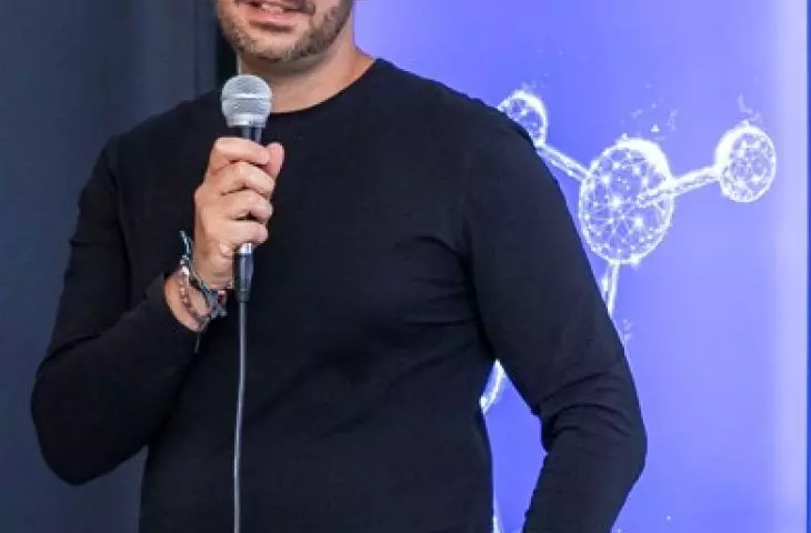 Maciej Franta podczas wykładu na Politechnice Rzeszowskiej