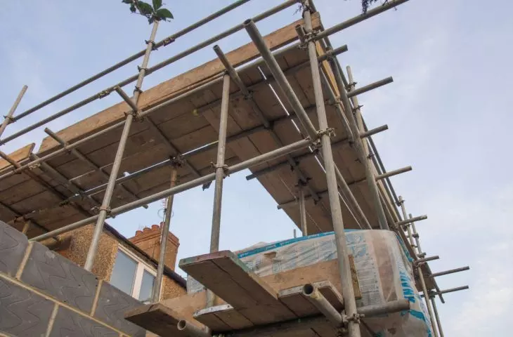 Superstructure helps reduce carbon footprint