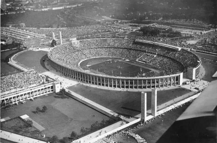 Fotografia Olympiastadionu z 1936 roku