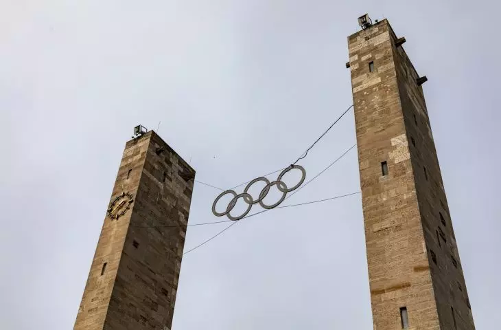 Entrance to the Olympic Stadium in Berlin from the Charlottenburg-Wilmersdorf side.