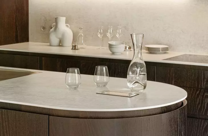 The rounded forms are reminiscent of the 1950s.