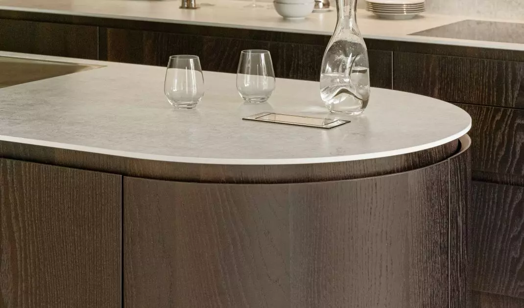 The rounded forms are reminiscent of the 1950s.