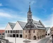 Budynek ratusza w Korbach po rewitalizacji