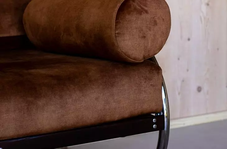 sofa projektu Roberta Slezaka
