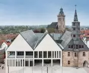 Combining the durability of natural materials - zinc and slate on the roof of City Hall