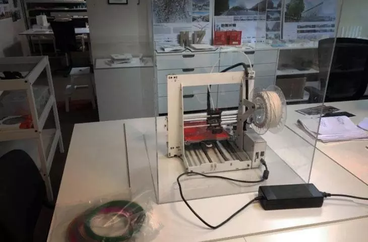 Printing a wristband