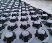 FD 25 drainage element during laying 
