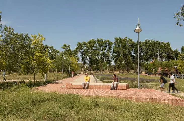 Boca de la Mina in Reus, Spain (design: Batlleiroig)