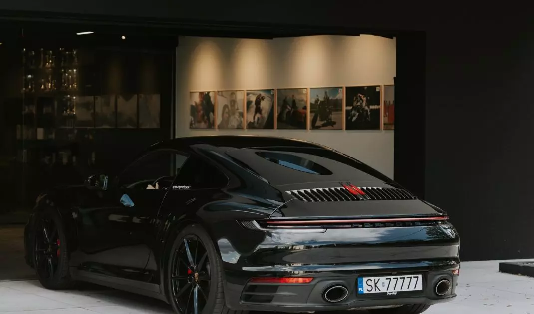 Inwestor jest miłośnikiem motoryzacji