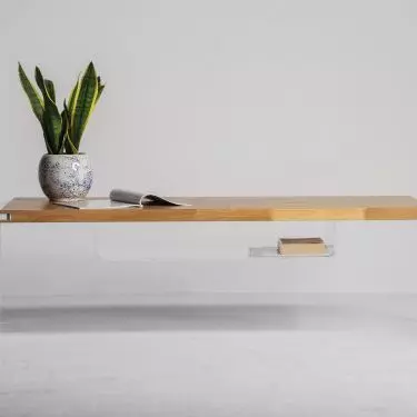 The phenomenal FUSION bench (a unique combination of wood and glass)was a hit at international trade fairs and won the 2019 Furniture Diamond title just a few months after its debut