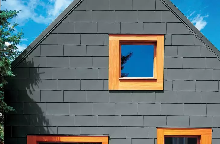 RHEINZINK sheet metal scale technology on the facade