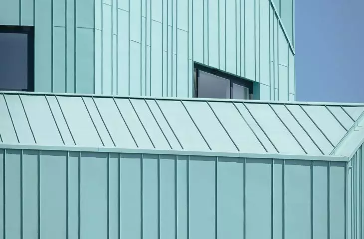 Wicklane, UK, by dRMM- London. GreenCoat PLX Pro BT in Glacial Green
