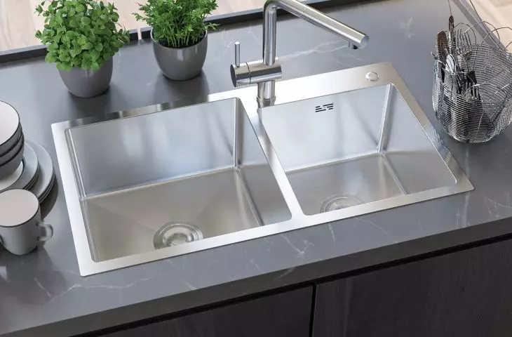  Zimna stal, HD7843