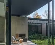 House on the edge in Jablonna