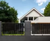 Ogrodzenia od Bruk-Bet. Nowy wymiar designu  System ogrodzeniowy Fronton Opis alternatywny  © Bruk-Bet 