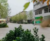 Zielona Chmielna - plac przy Kinie Atlantic