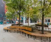 Zielona Chmielna - plac przy Kinie Atlantic