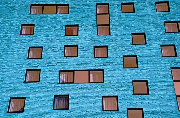 The importance of designing environmentally friendly elements in housing projects does not meet with favor among apartment buyers; the problem is the lack of awareness of future owners about the need to implement green solutions